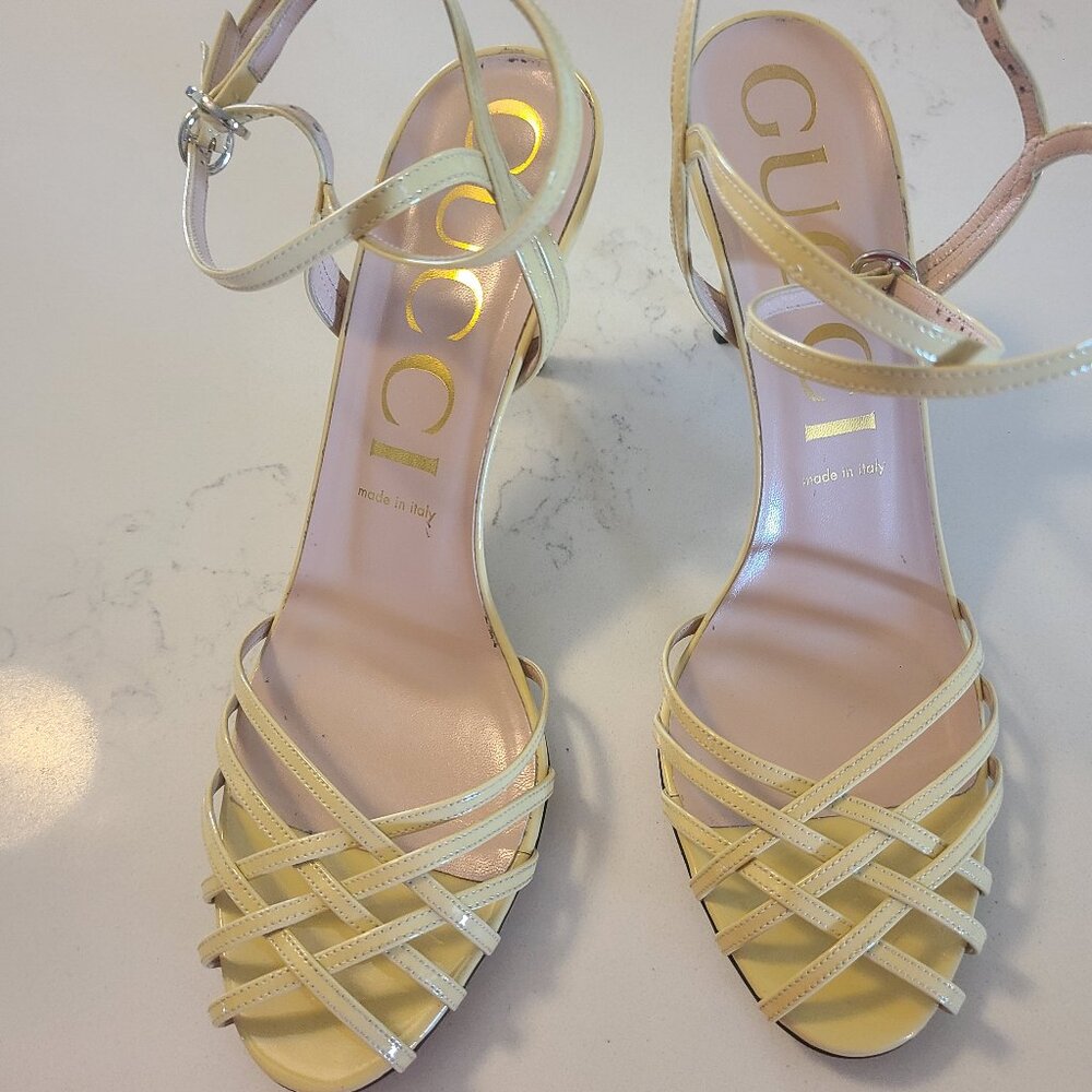 Gucci Vernice Crystal Patent Leather Sandals/Heels